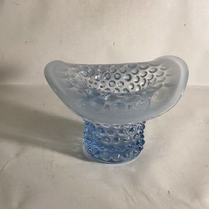 Vintage Duncan Miller opalescent hobnail glass hat